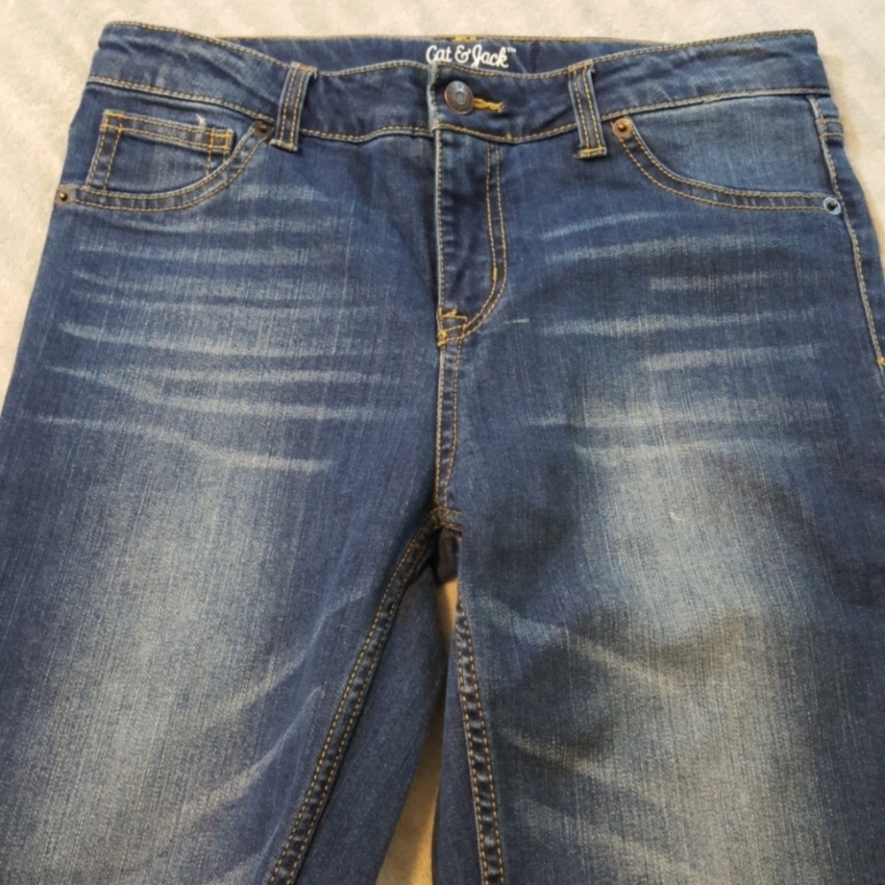NWOT. Girl's Cat & Jack stretchy blue denim skinny jeans - Picture 3 of 7